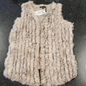 Elliatt Cream Faux Fur Vest